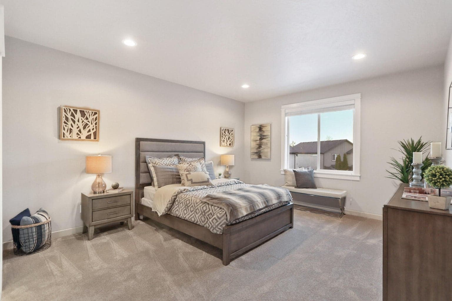 Photo of 1734 NW Varnish Avenue 8 of 10