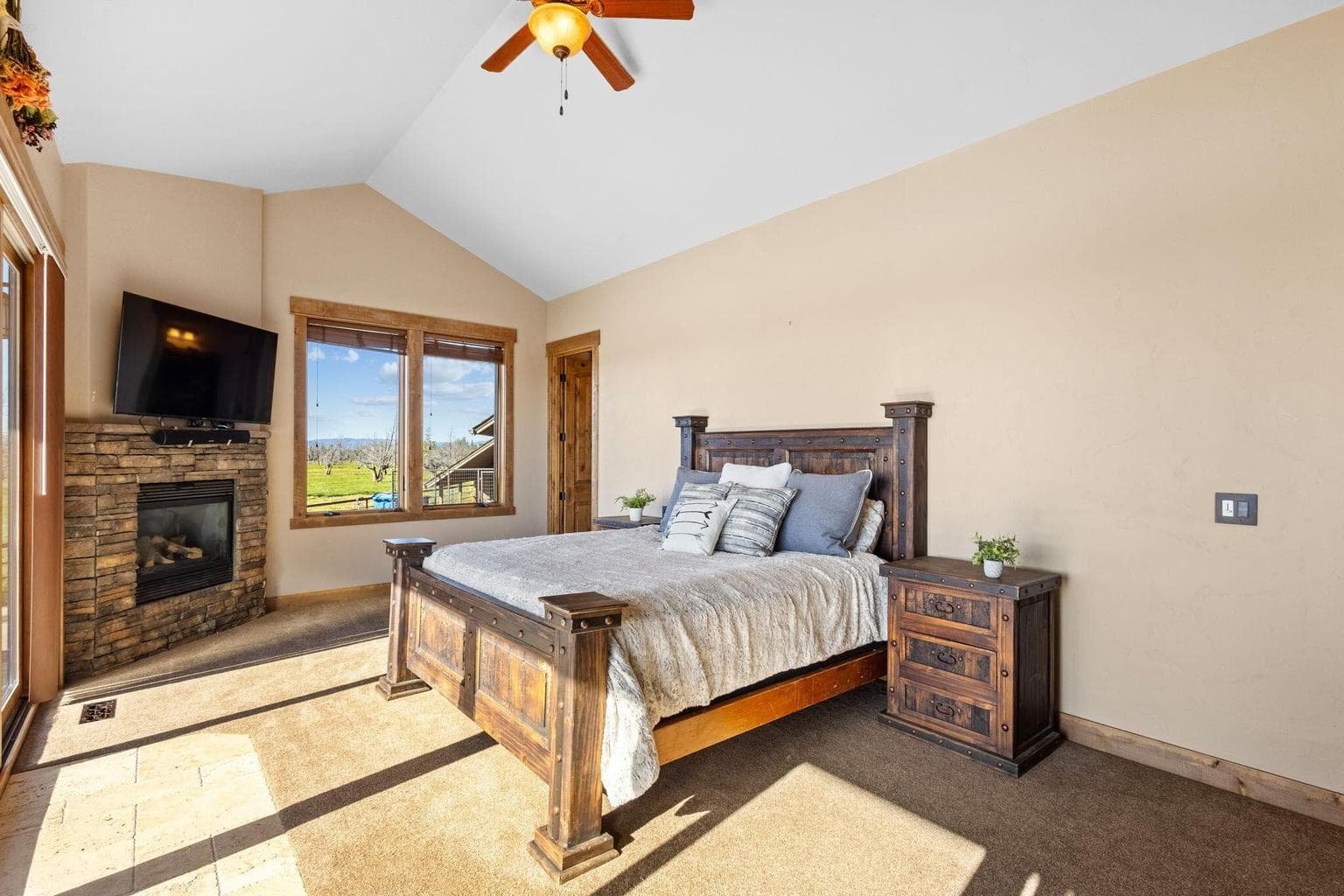 Cozy propane fireplace and ensuite bathroom.