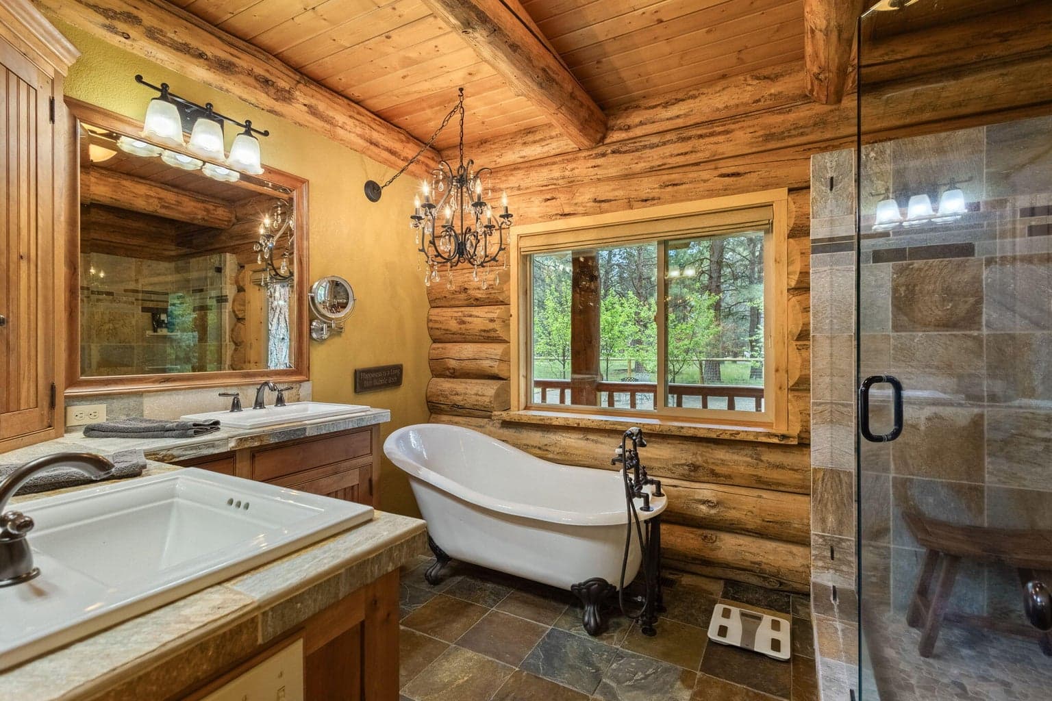 Photo of 15847 Blue Jay Way 21 of 49