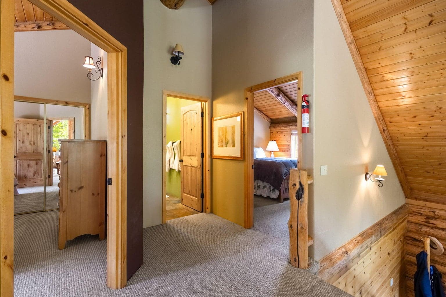 Photo of 15847 Blue Jay Way 27 of 49