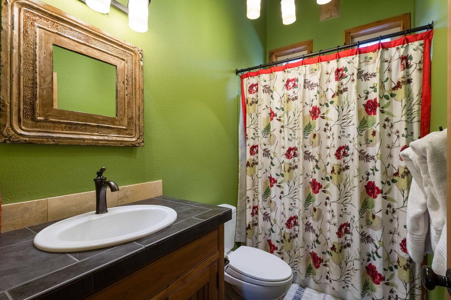 Photo of 15847 Blue Jay Way 32 of 49