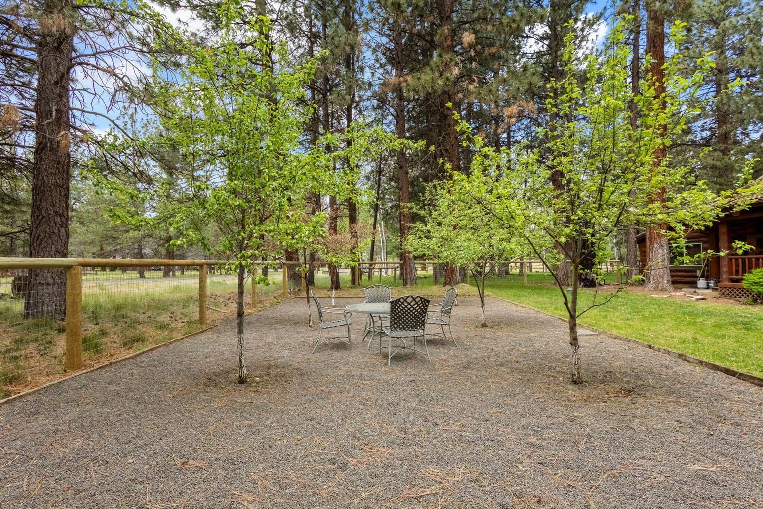 Photo of 15847 Blue Jay Way 38 of 49