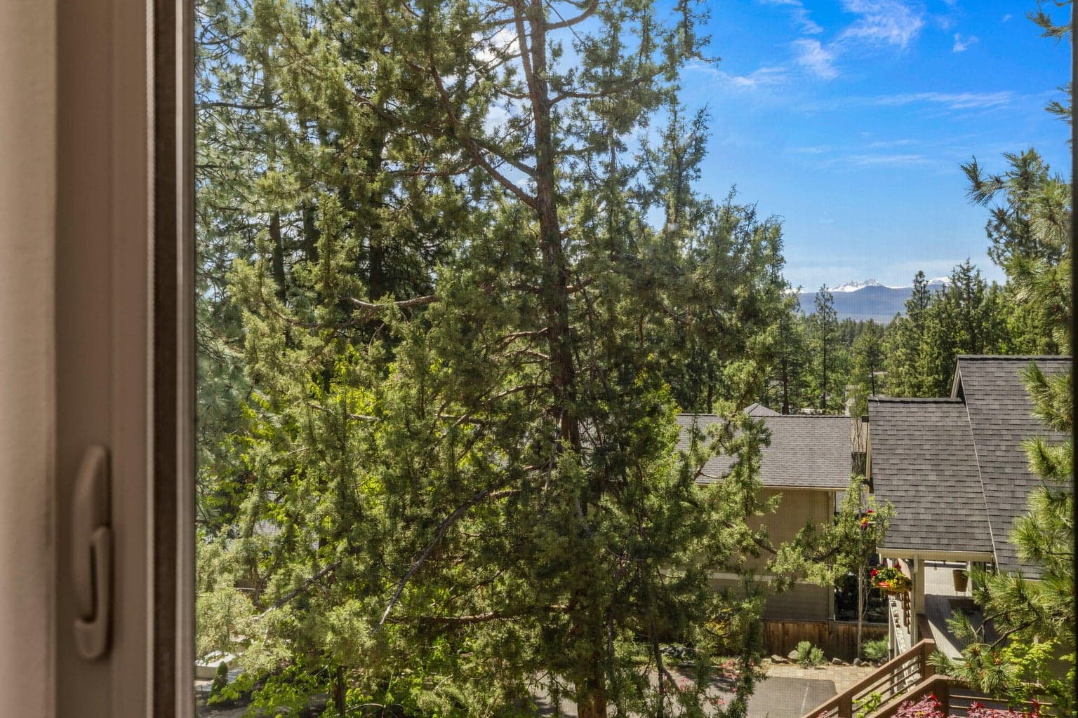 Mountain Views from upper levels