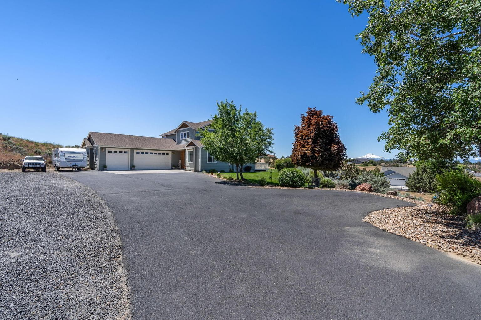 Photo of 621 SE Nugget Lane 67 of 77