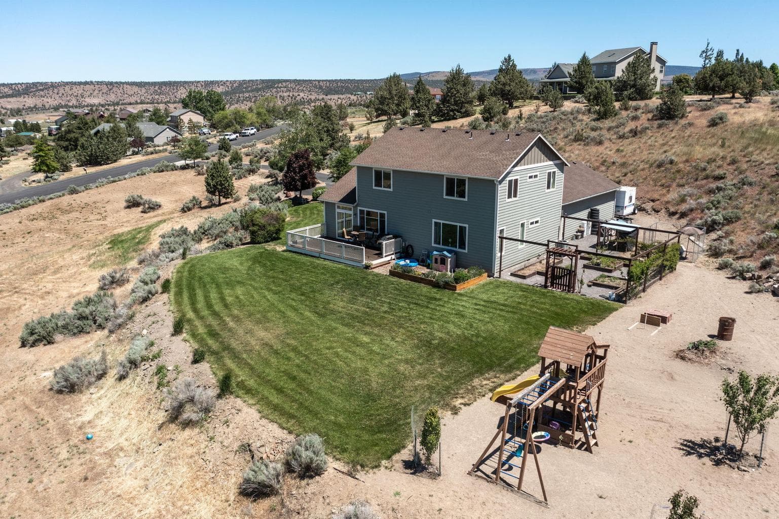 Photo of 621 SE Nugget Lane 58 of 77