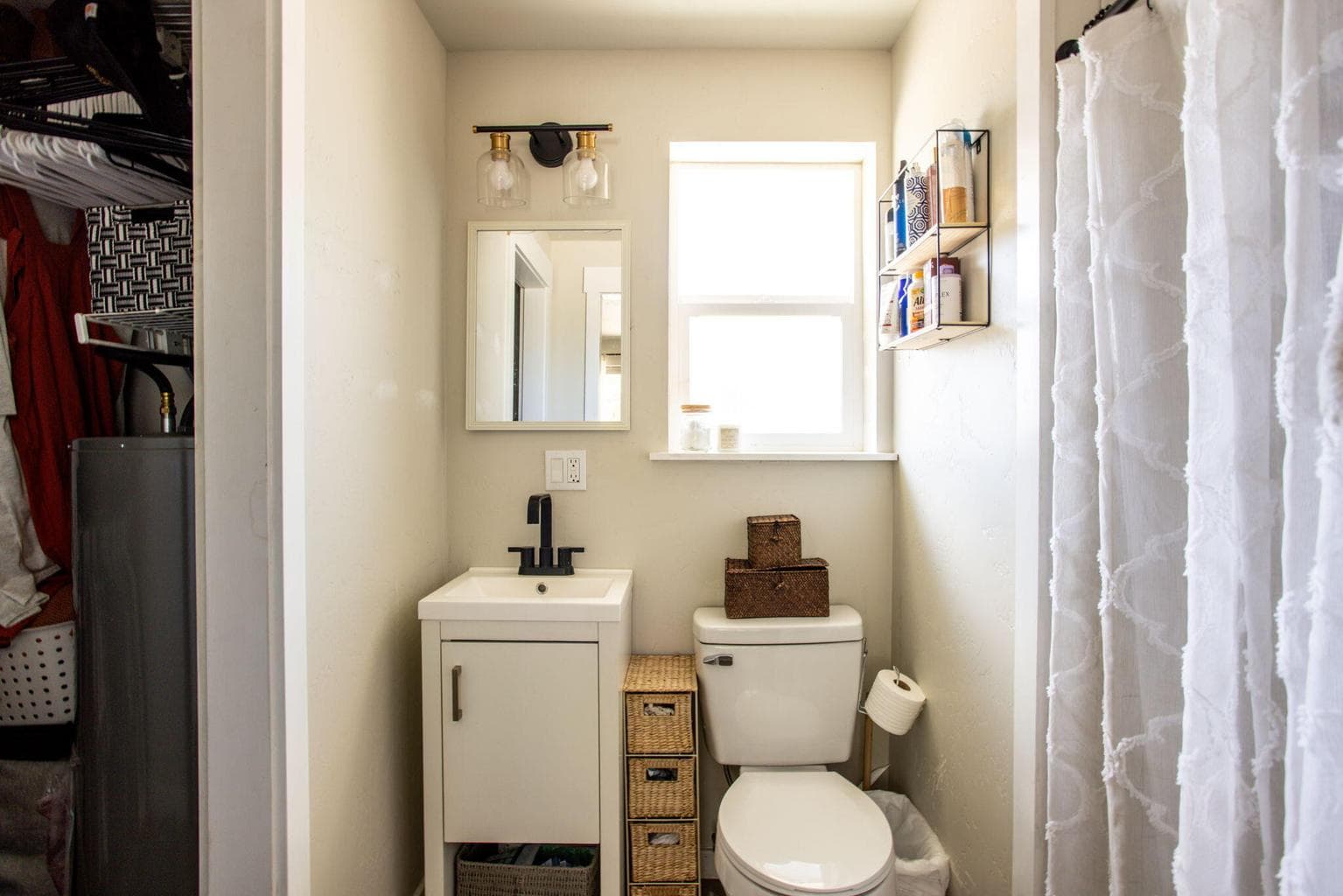 Guest suite bath