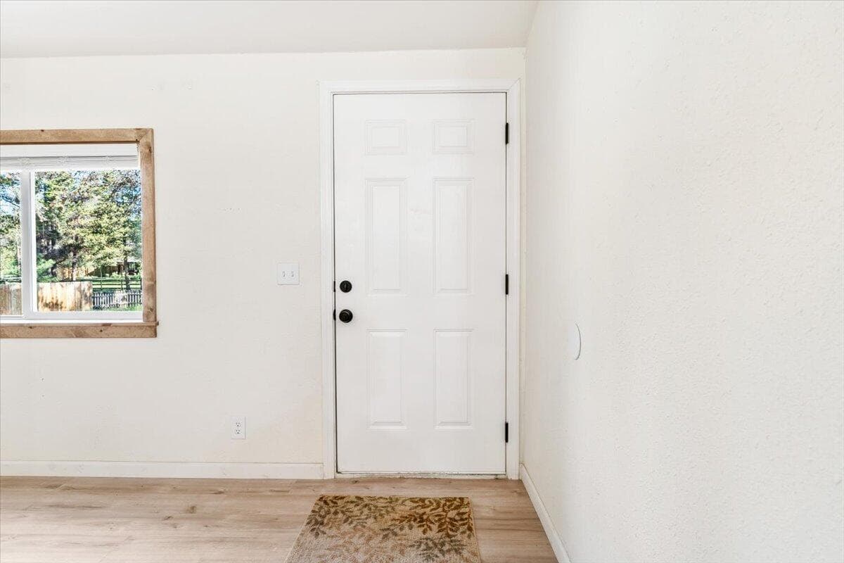 Photo of 16201 Hawks Lair Road 13 of 52