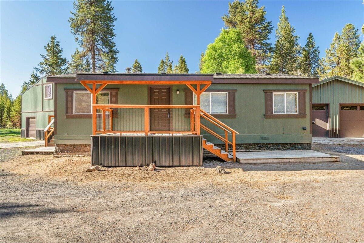 Photo of 16201 Hawks Lair Road 2 of 52