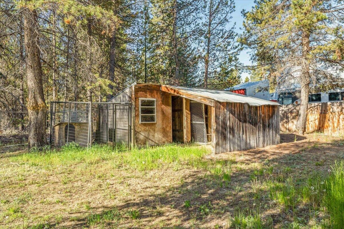 Photo of 16201 Hawks Lair Road 34 of 52