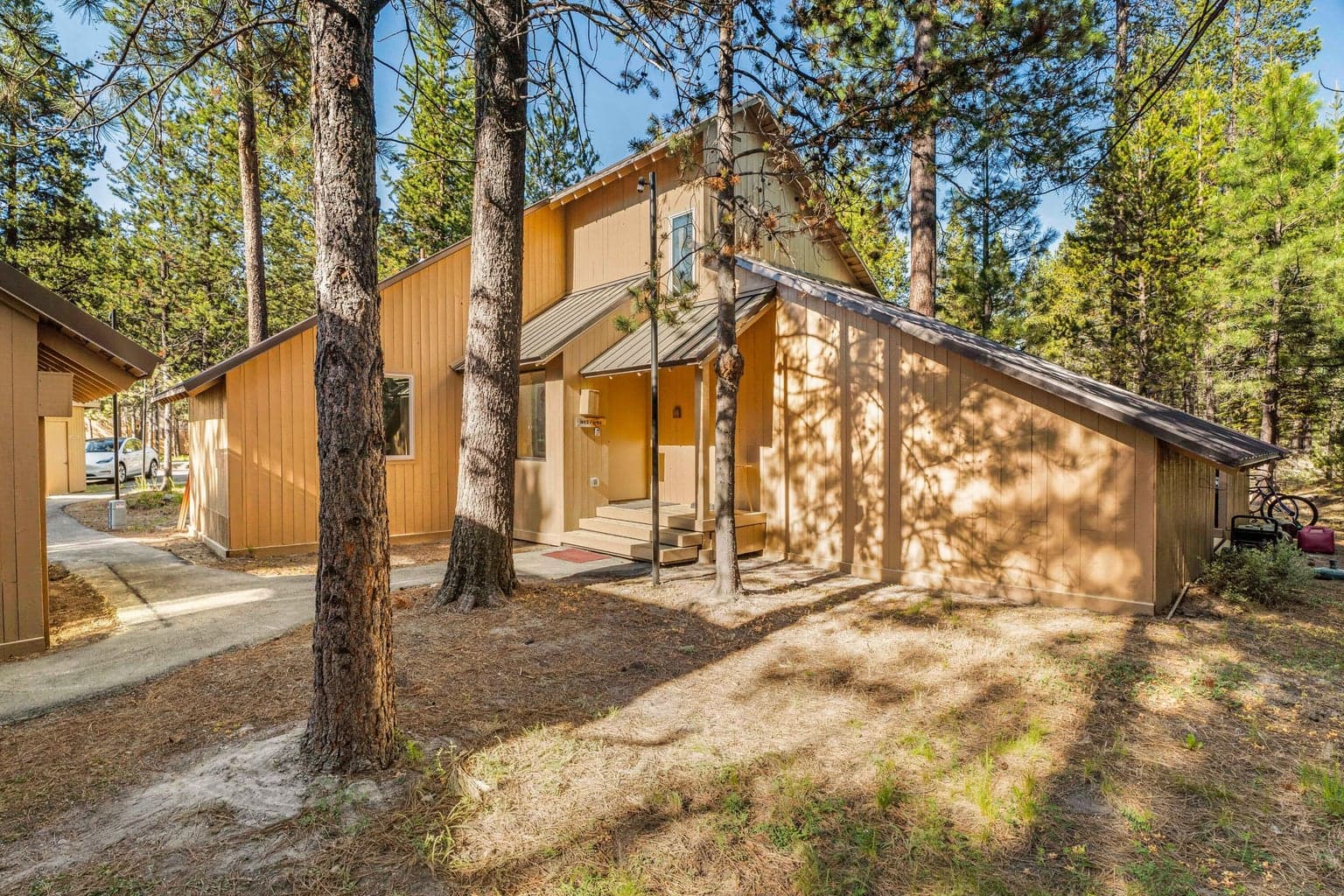Photo of 17639 Cluster Cabin Lane 8 of 28
