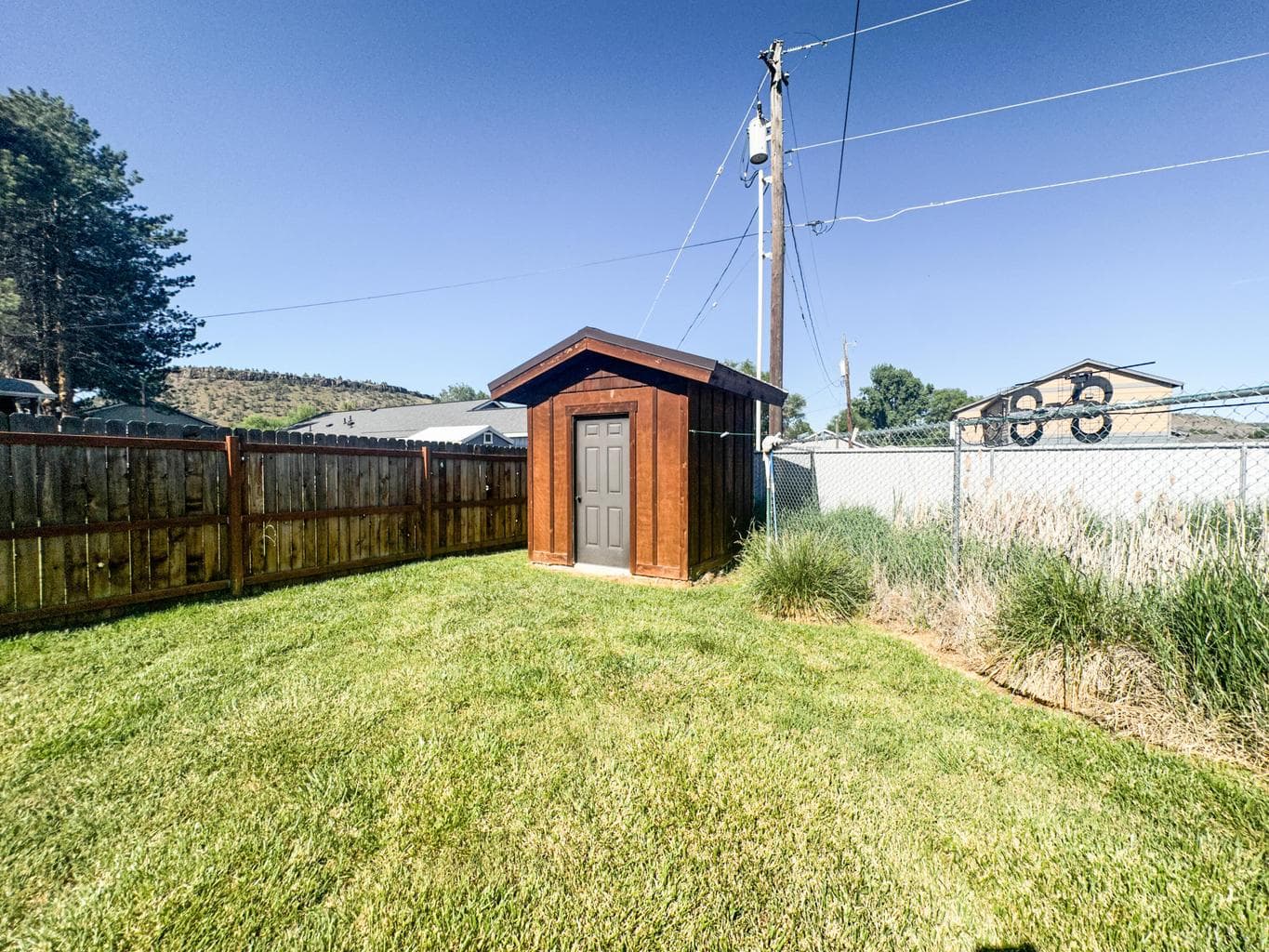 Photo of 284 SE Togo Lane 17 of 18