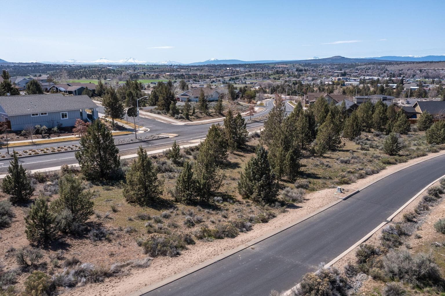 Photo of SE Yarrow Avenue 41 of 44