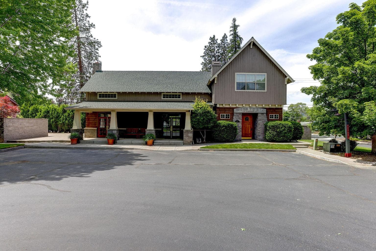 Neighborhood Clubhouse
