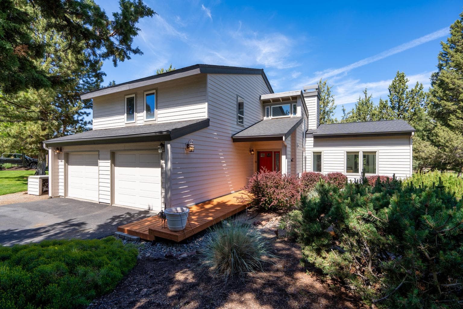 Photo of 2028 Osprey Drive 10 of 36