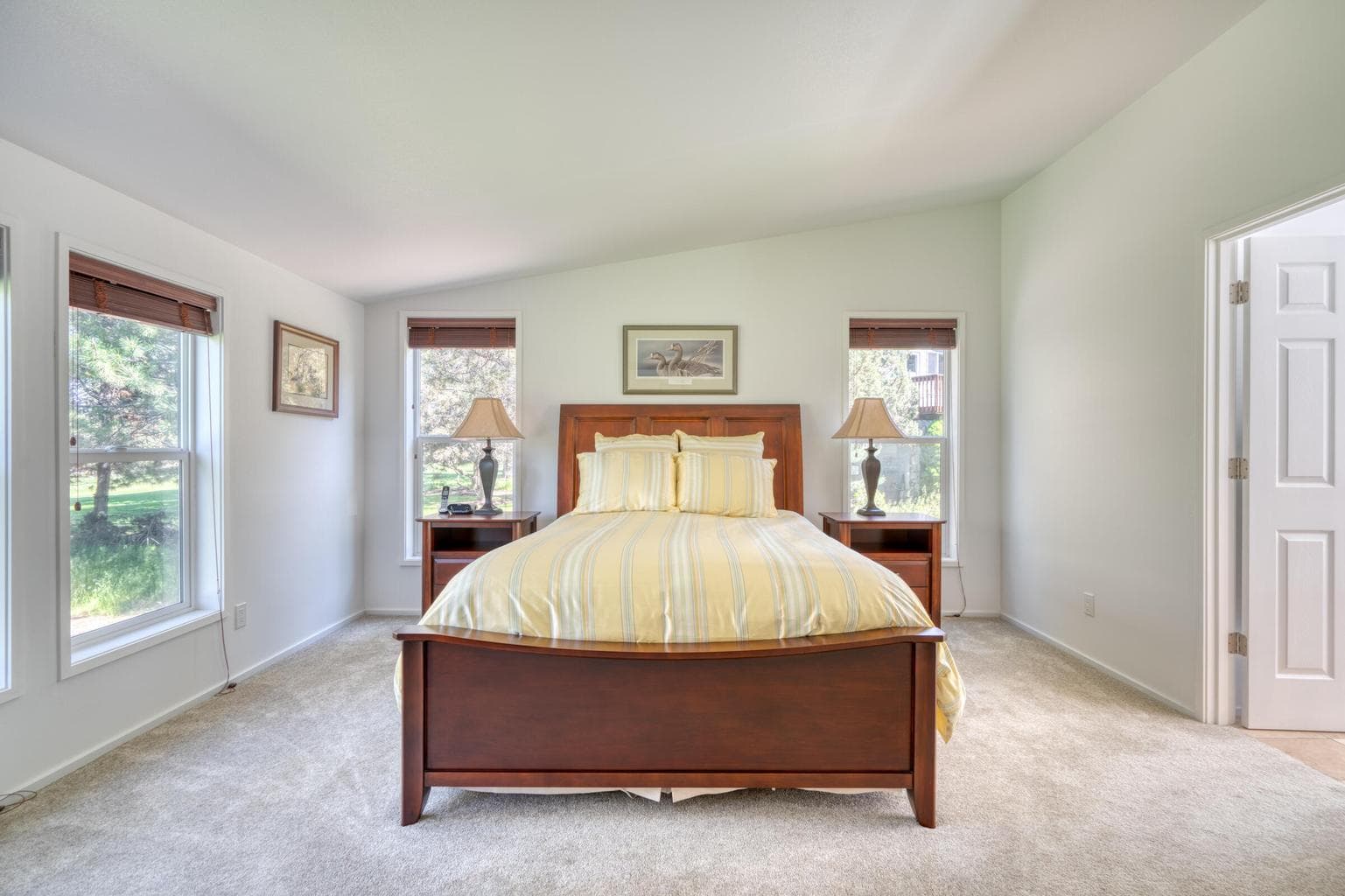 Photo of 2028 Osprey Drive 21 of 36