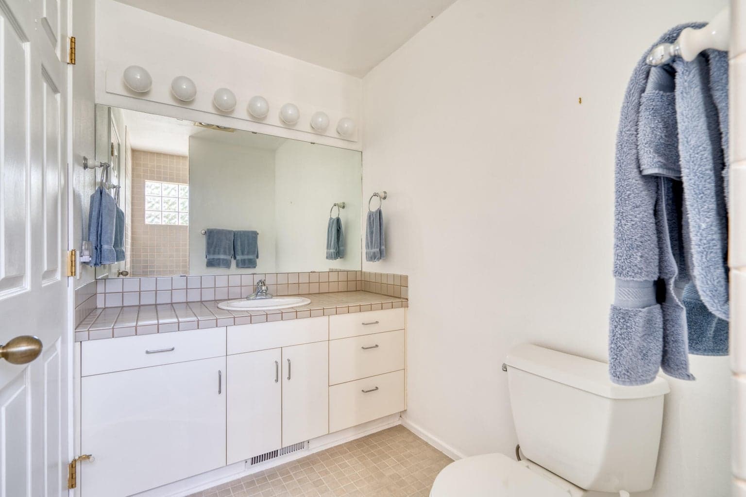 Photo of 2028 Osprey Drive 28 of 36