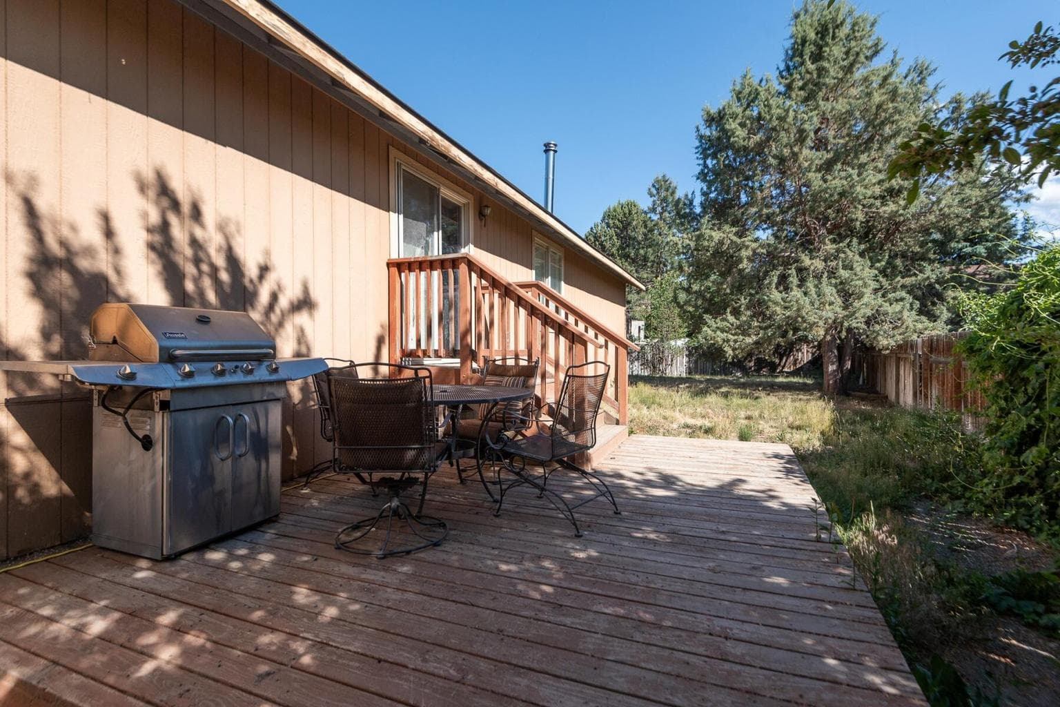 Photo of 2241 NE Hyatt Court 22 of 22