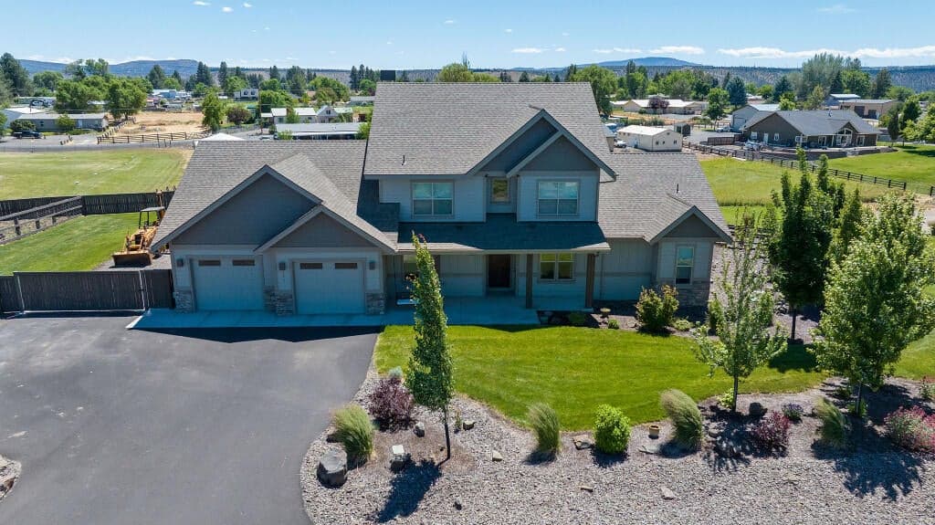 Photo of 344 Saddle Ridge 3 of 64