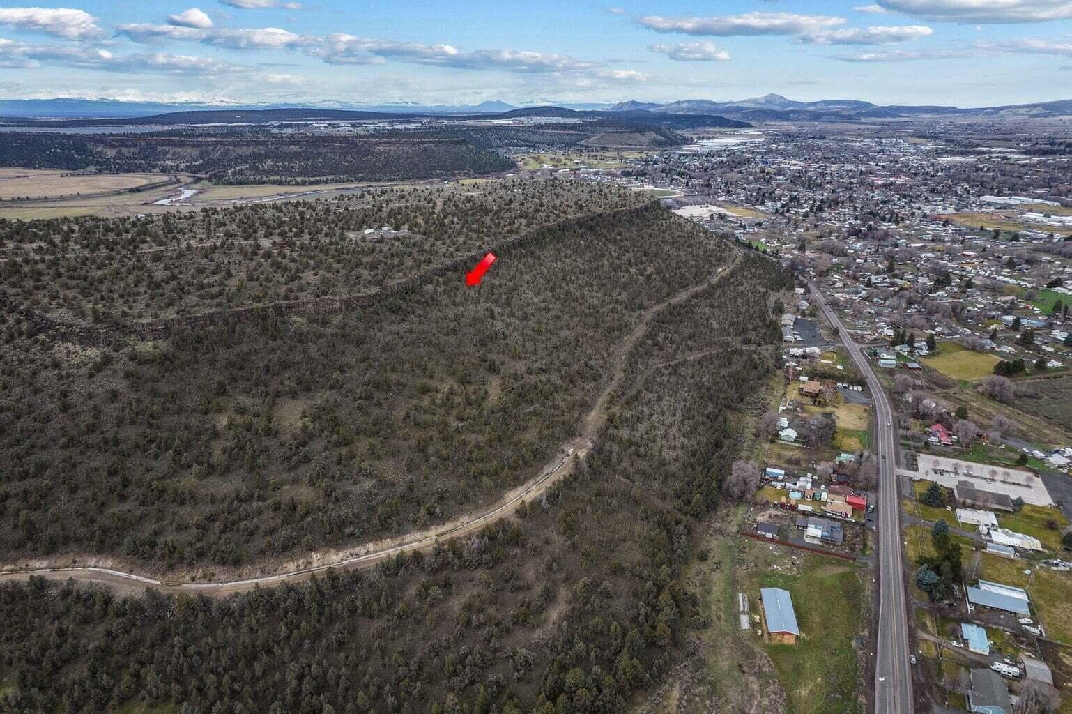 Photo of SE Kennedy Way 12 of 29