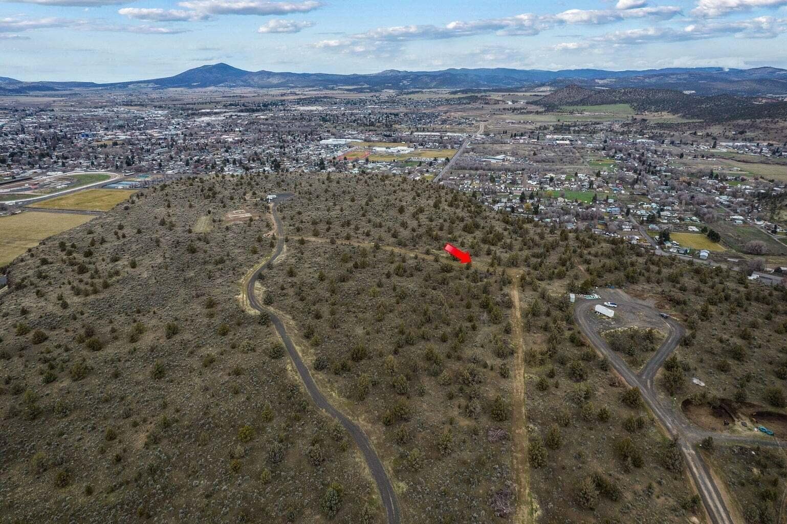 Photo of SE Kennedy Way 21 of 29