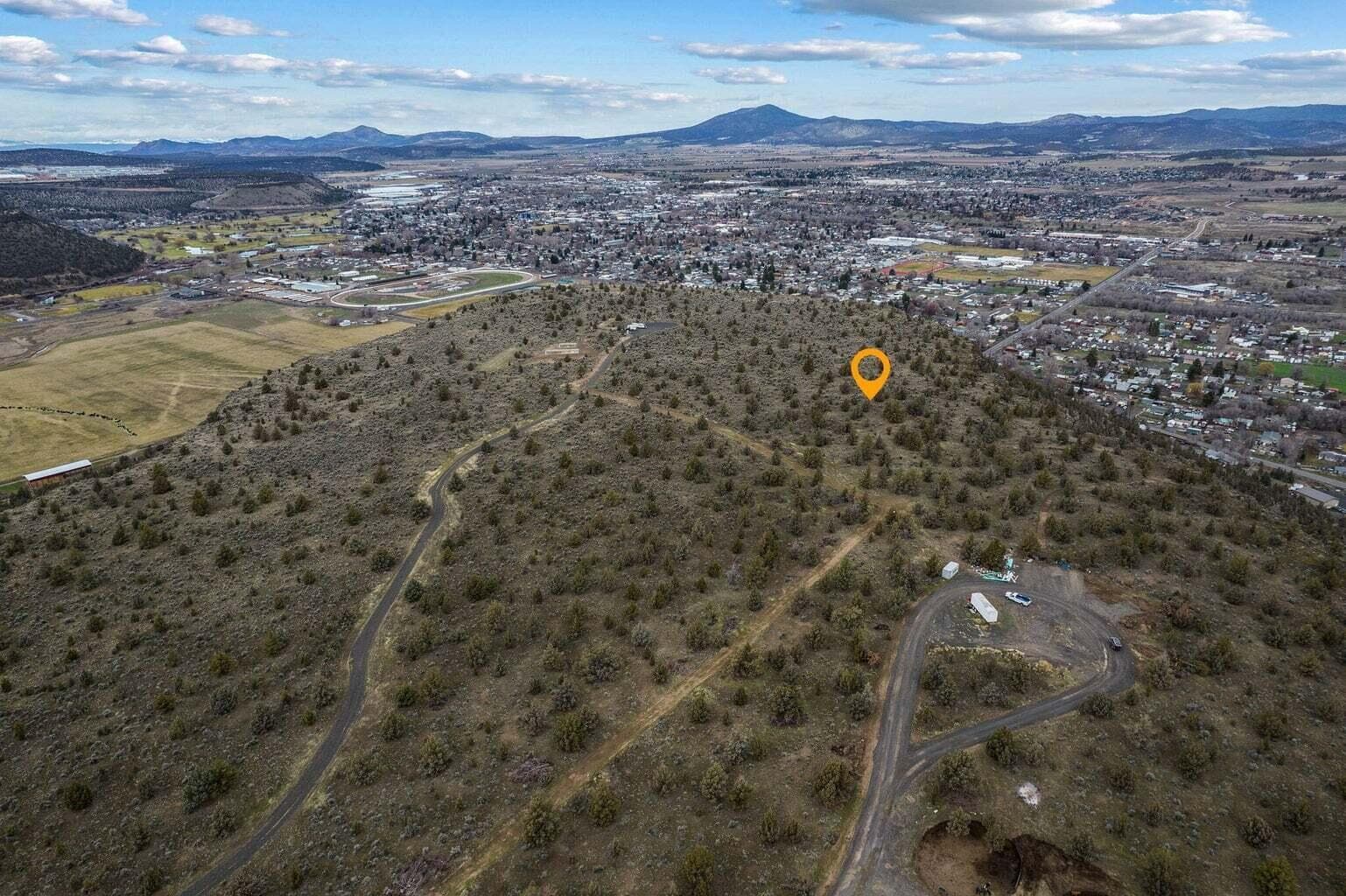 Photo of SE Kennedy Way 22 of 29