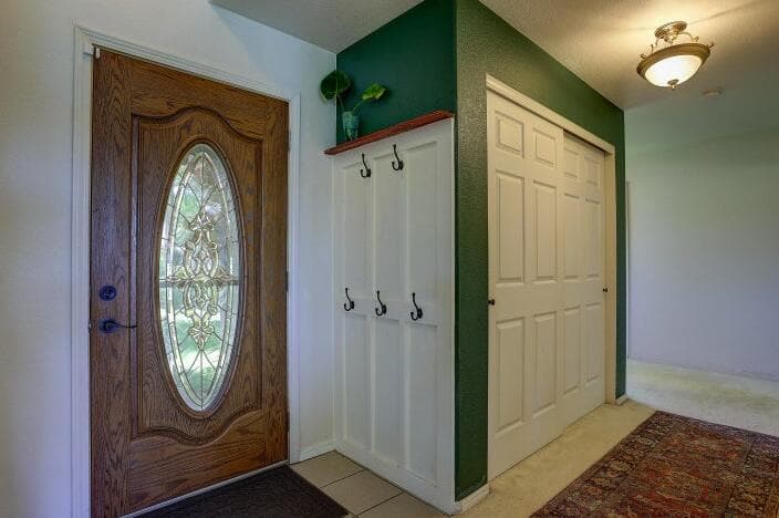 Photo of 2250 Jackpine 4 of 24