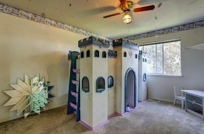 Photo of 2250 NW Jackpine Court 15 of 24