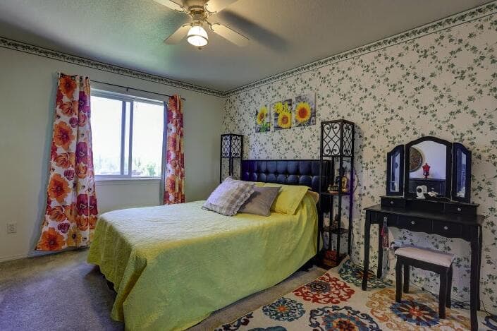 Photo of 2250 NW Jackpine Court 17 of 24