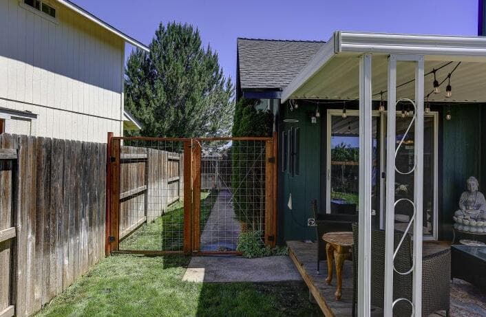 Photo of 2250 NW Jackpine Court 22 of 24