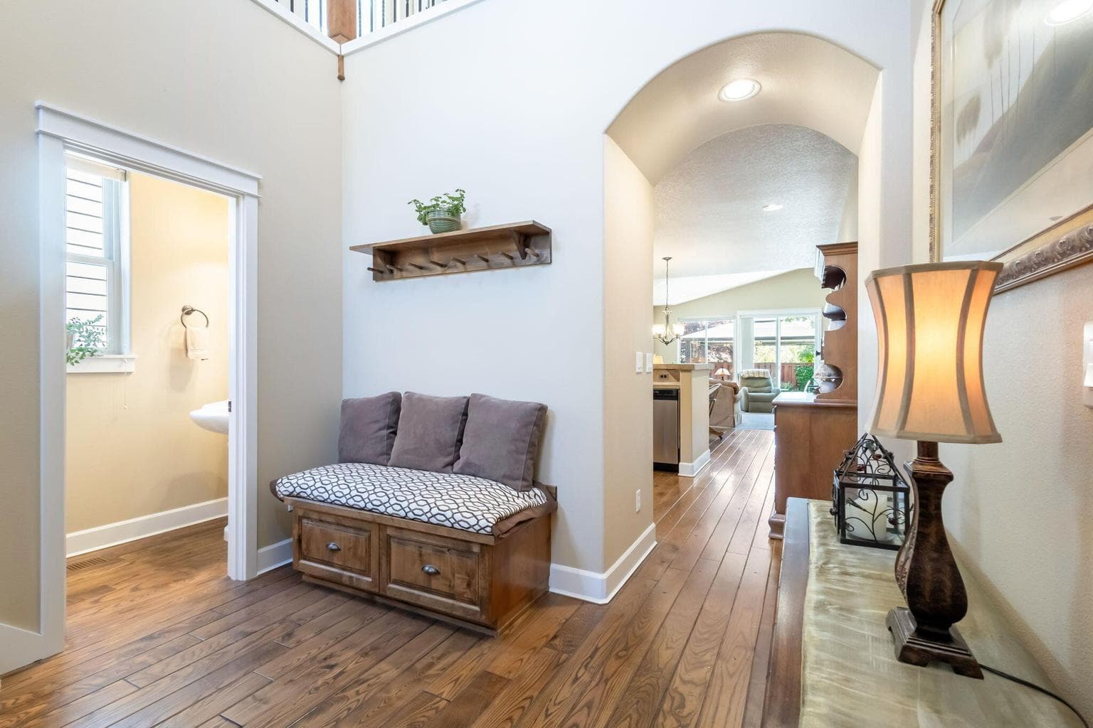 Vaulted entryway