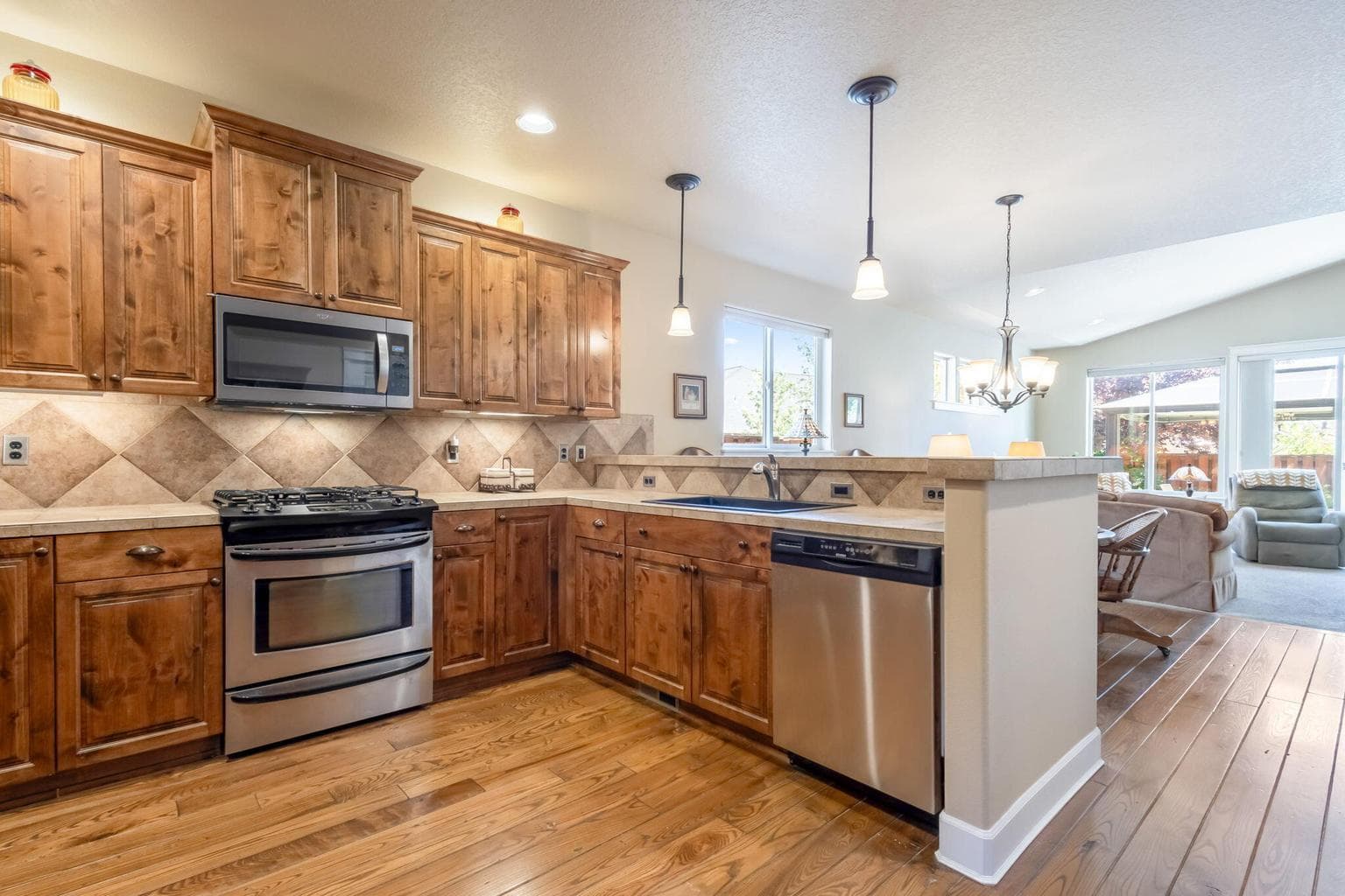 Spacious kitchen