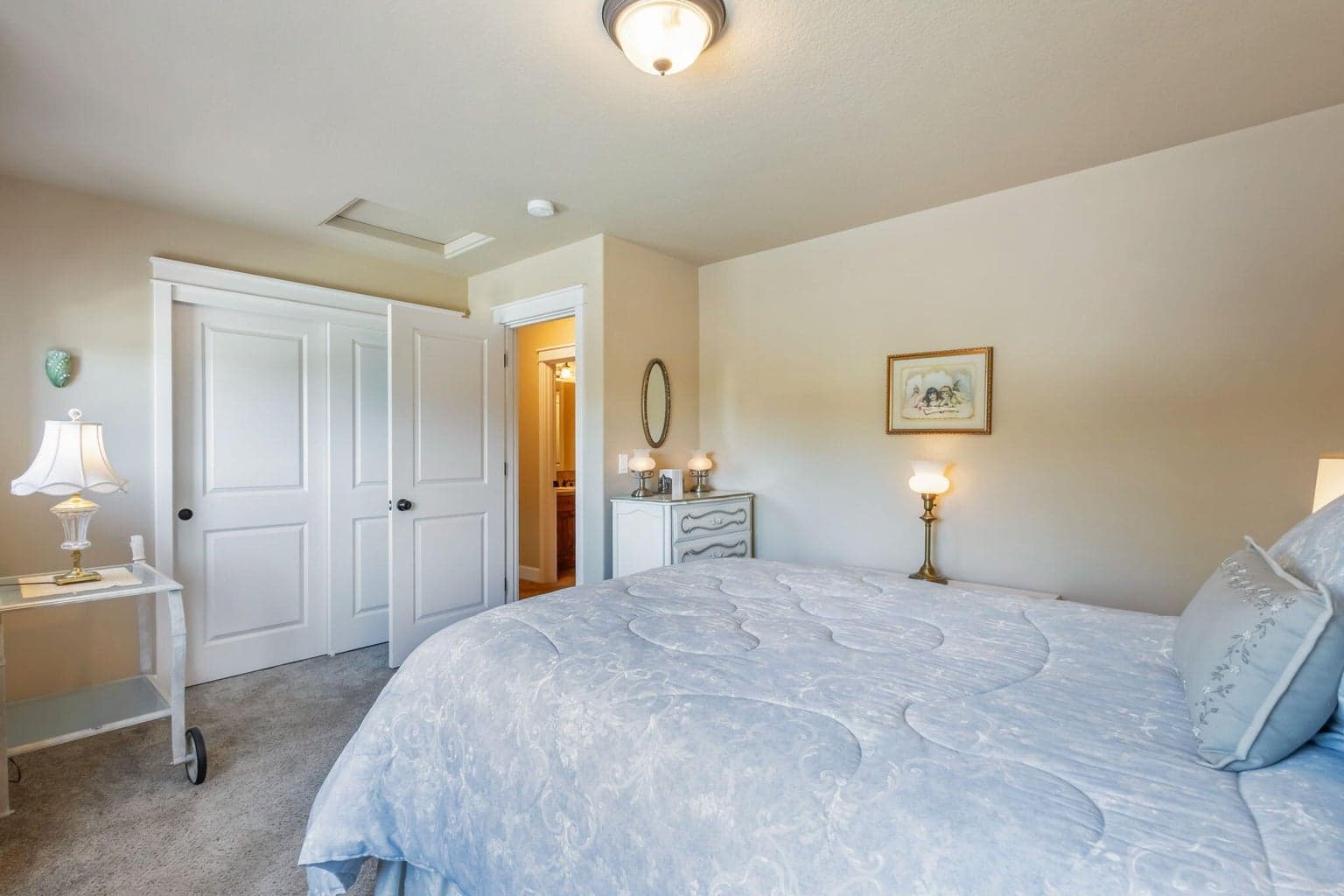 Upstairs bedroom #2