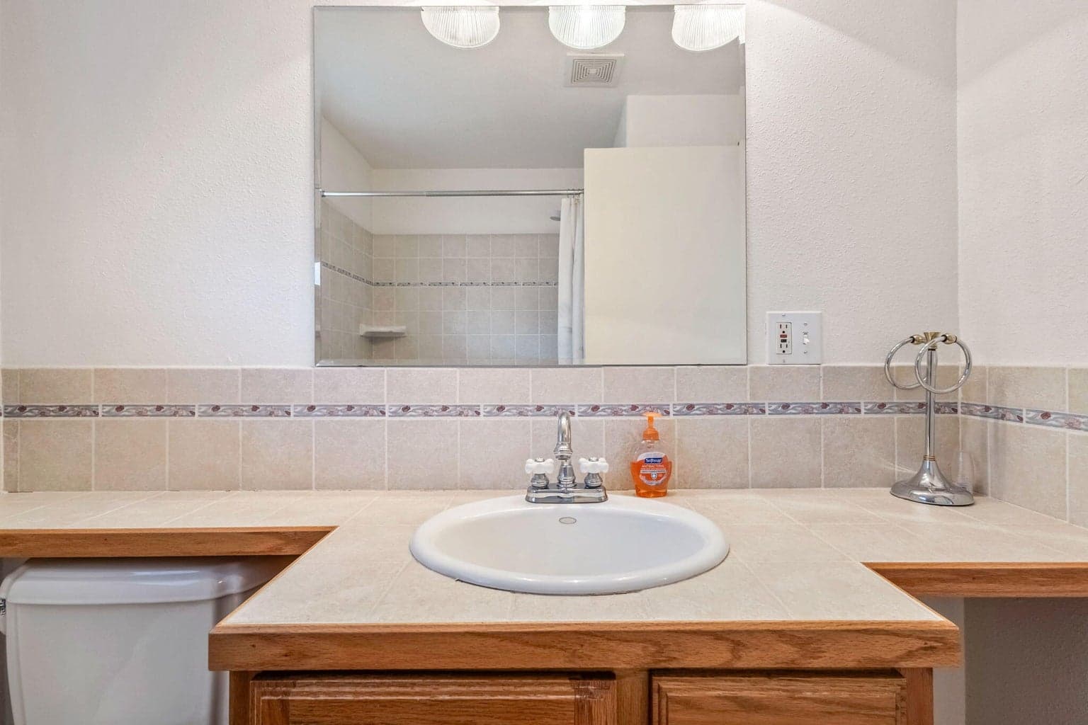 Photo of 498 NW Birch Lane 34 of 38