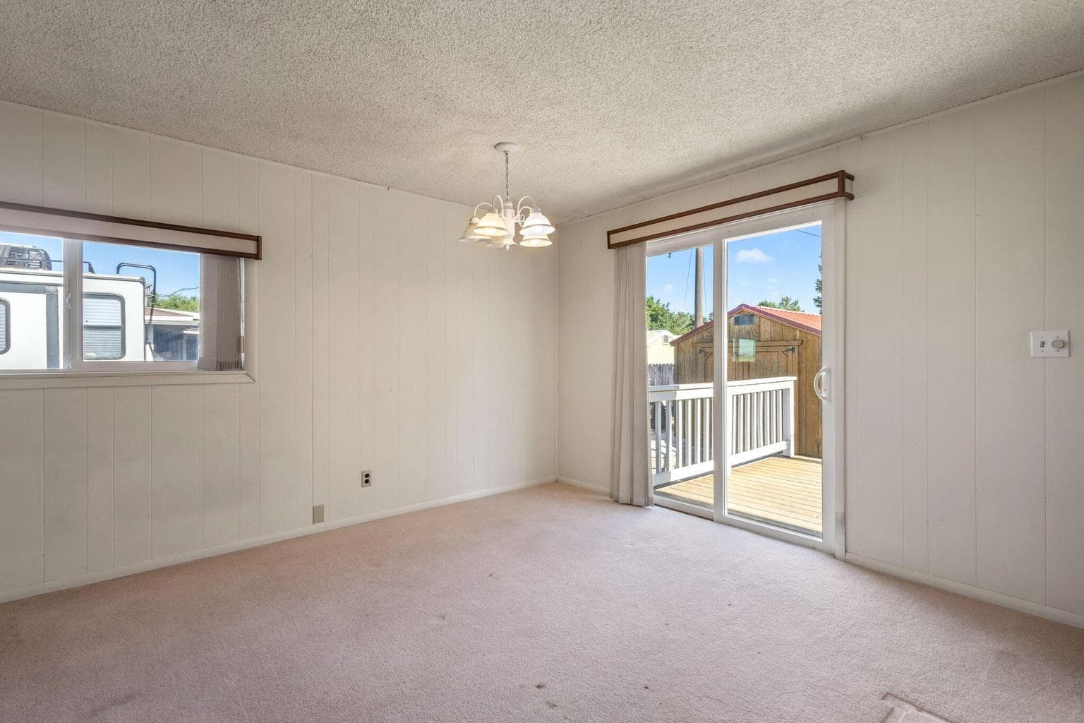 Photo of 498 NW Birch Lane 37 of 38