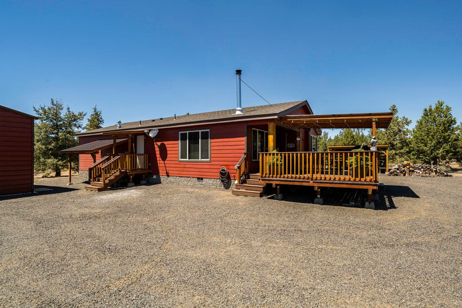 Photo of 15857 SE Yurok Road 28 of 35