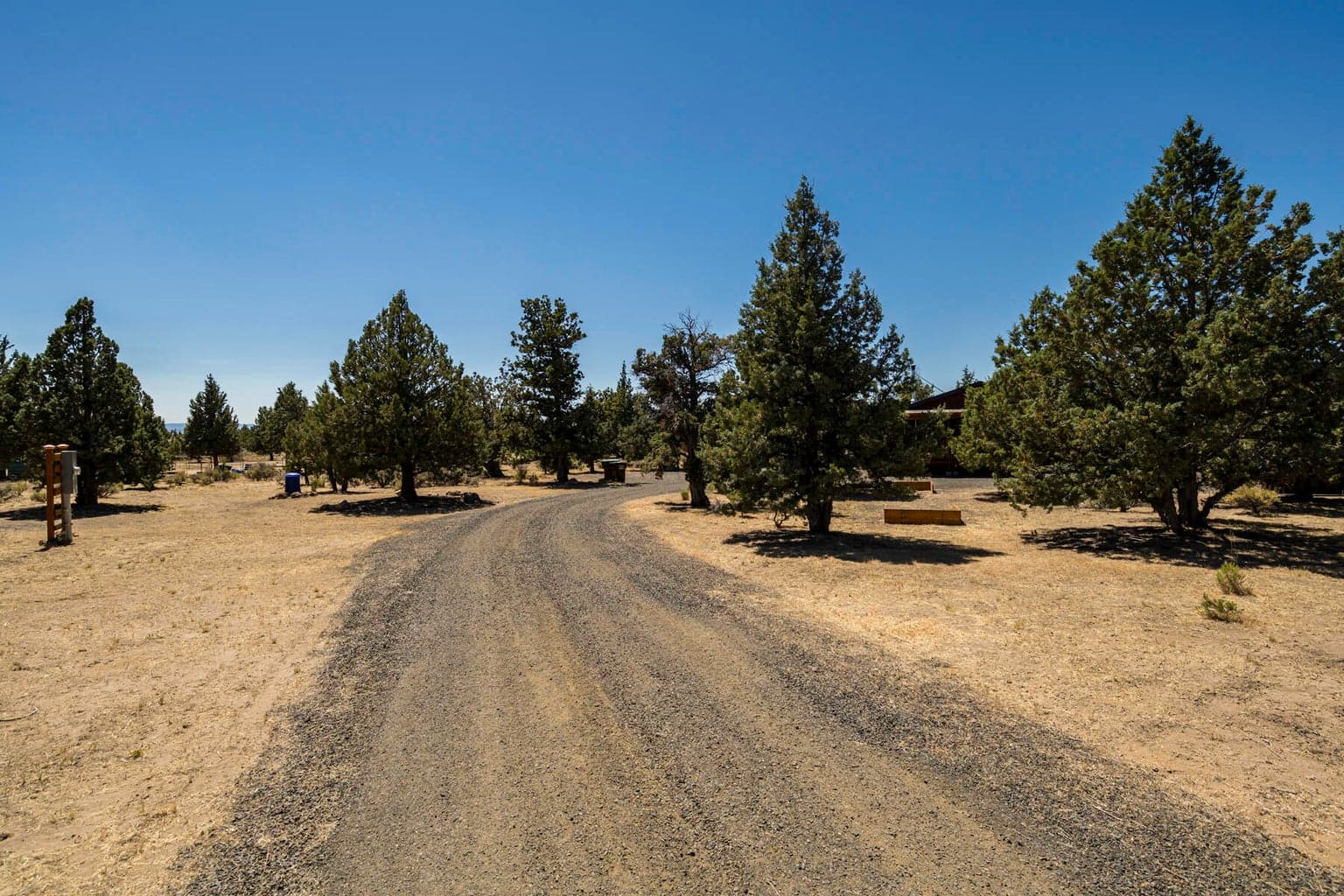 Photo of 15857 SE Yurok Road 33 of 35