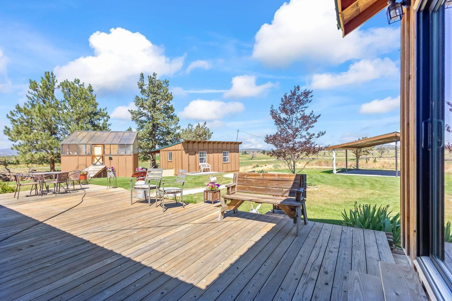 Photo of 3068 SW Reif Road 30 of 54