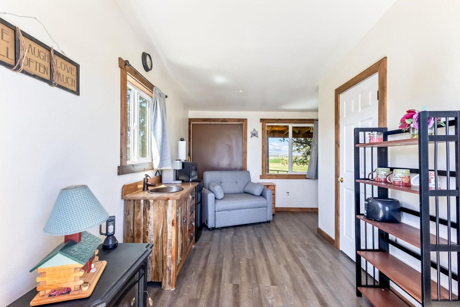 Photo of 3068 SW Reif Road 34 of 54