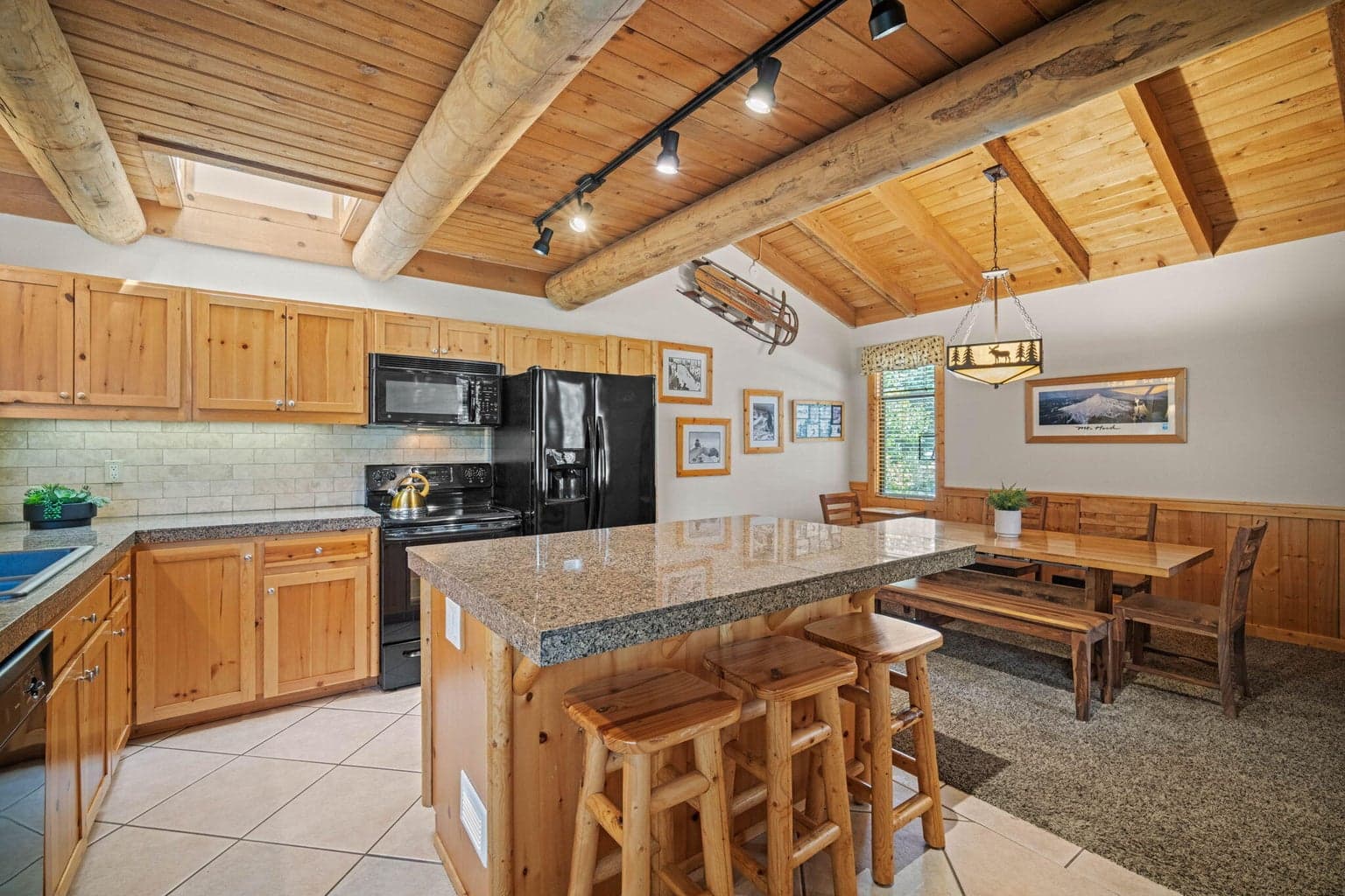 Roomy kitchen and dining area
