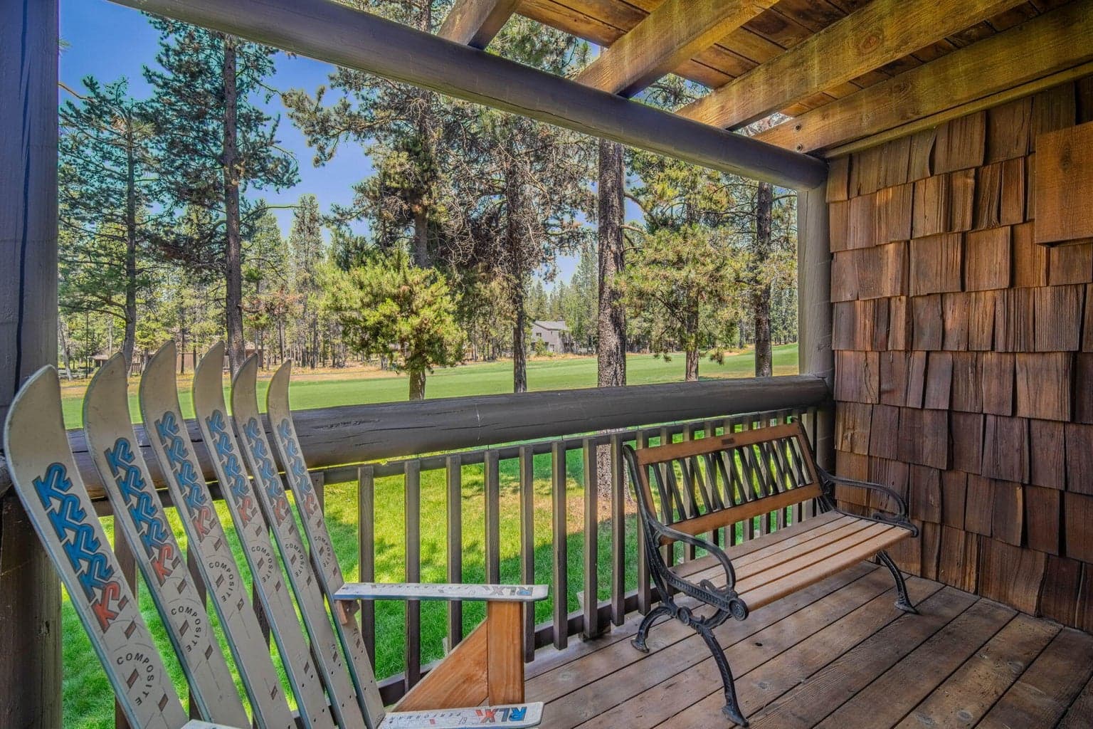 Private primary deck