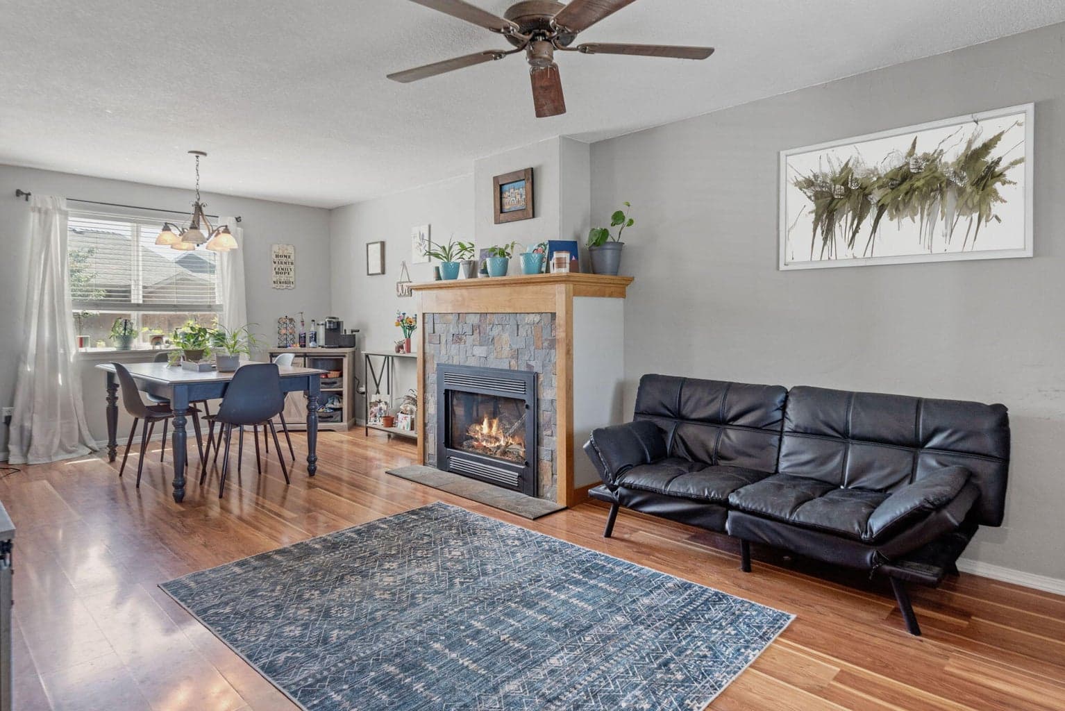 Photo of 644 Cobblestone 3 of 20