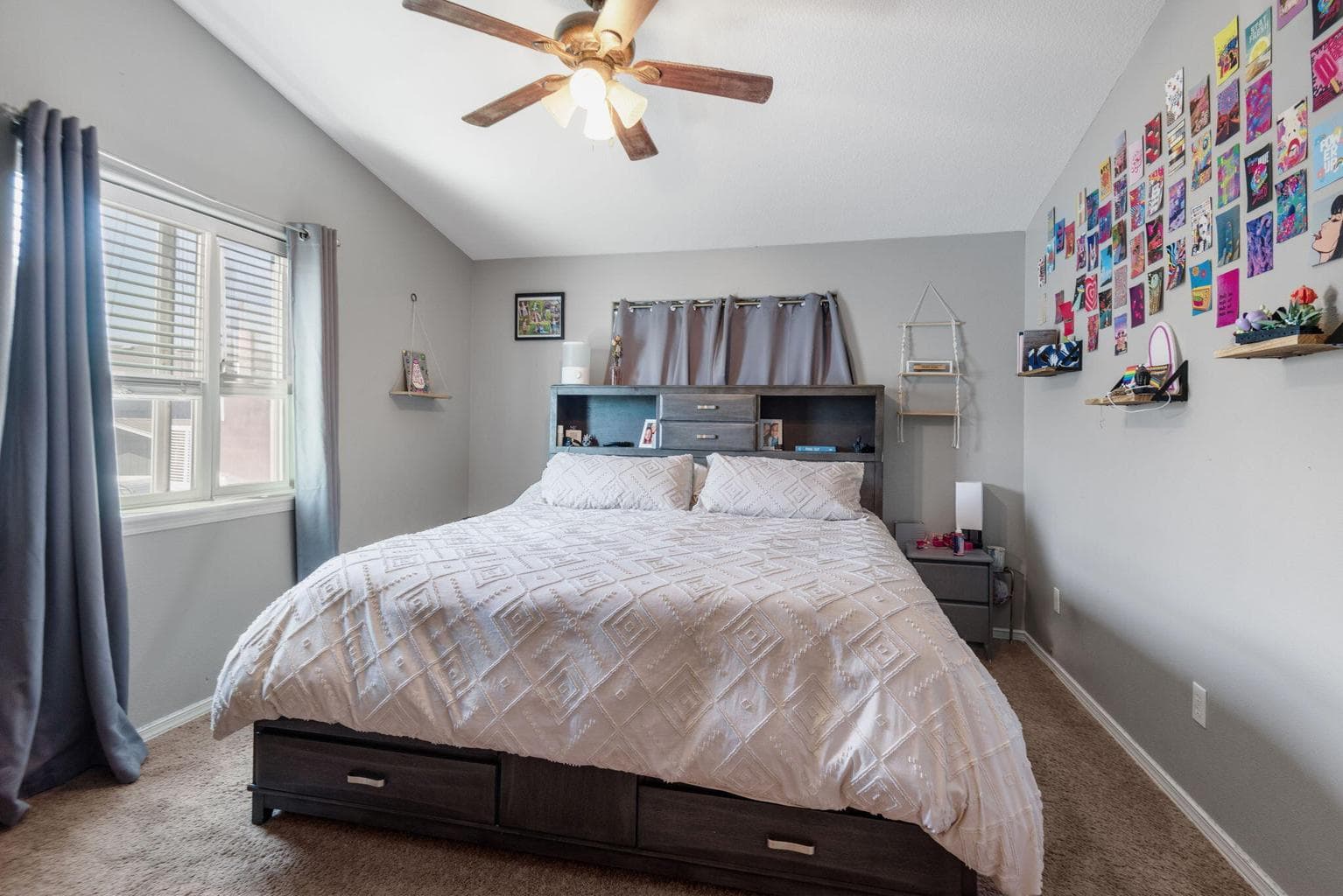 Photo of 644 NE Cobblestone Lane 9 of 20