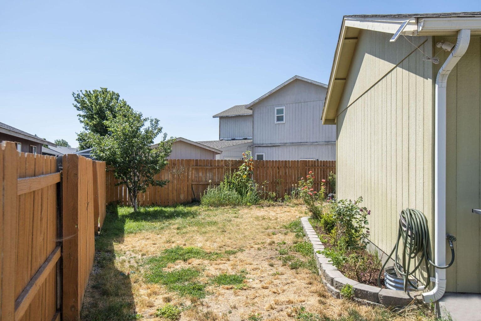 Photo of 644 NE Cobblestone Lane 19 of 20