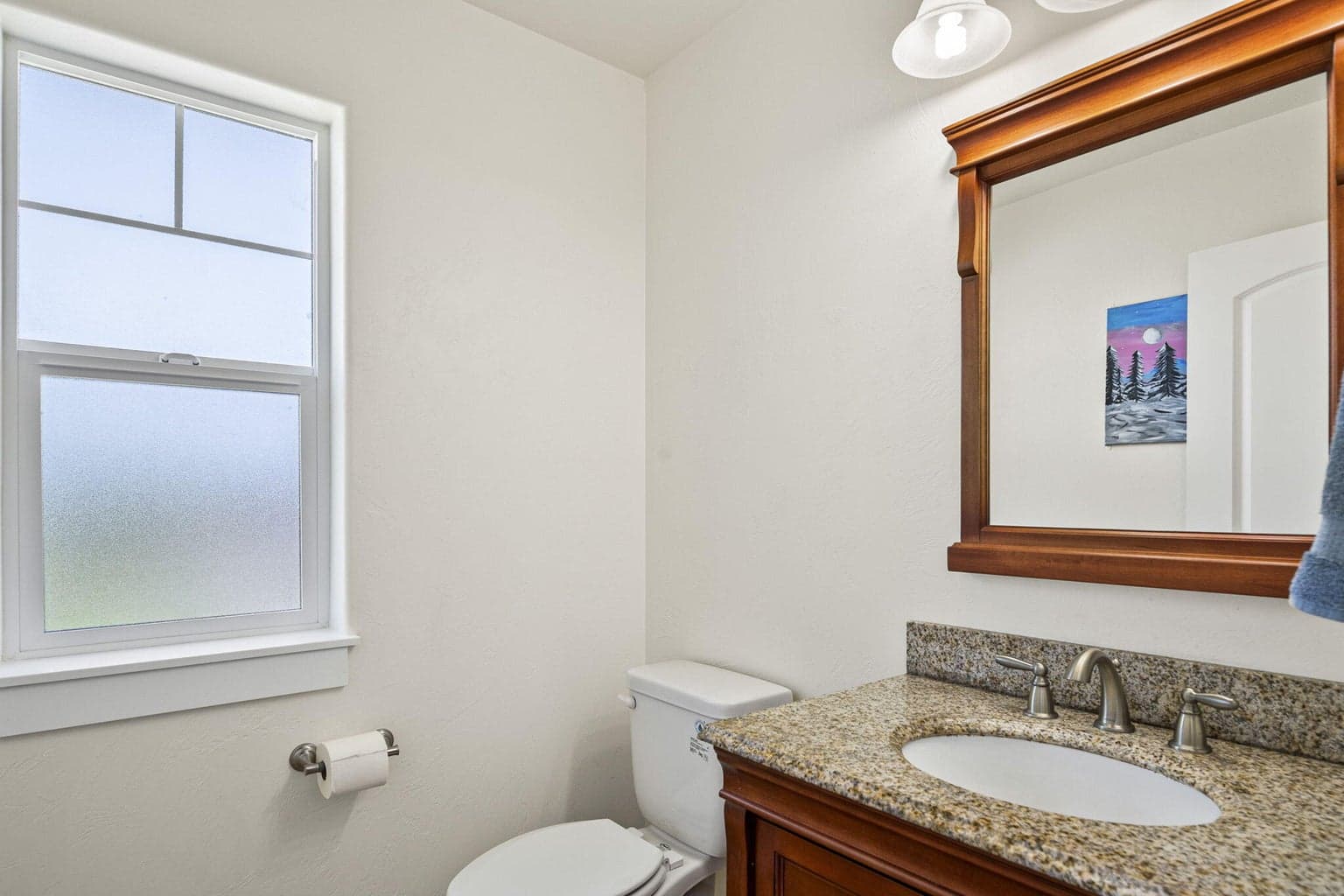 Photo of 685 NW Rimrock Drive 26 of 45