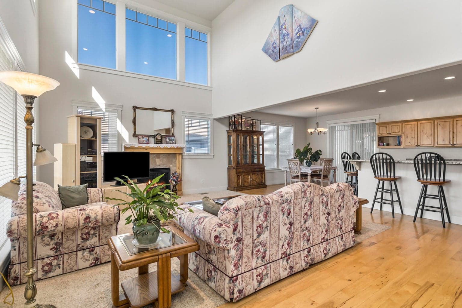 Photo of 3747 SW Xero Place 6 of 52