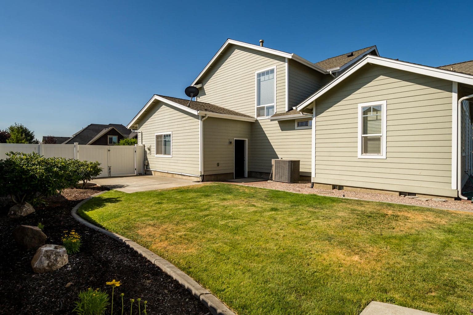 Photo of 3747 SW Xero Place 44 of 52