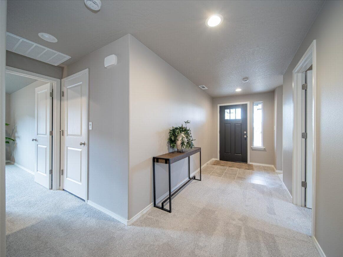 Photo of 3295 Canyon 4 of 10
