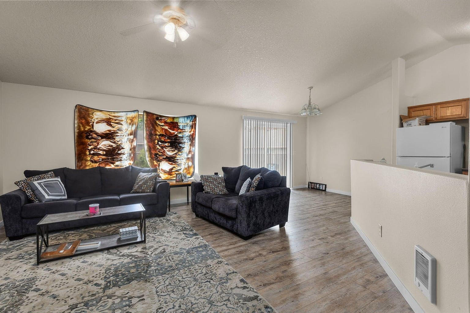 Living room 2