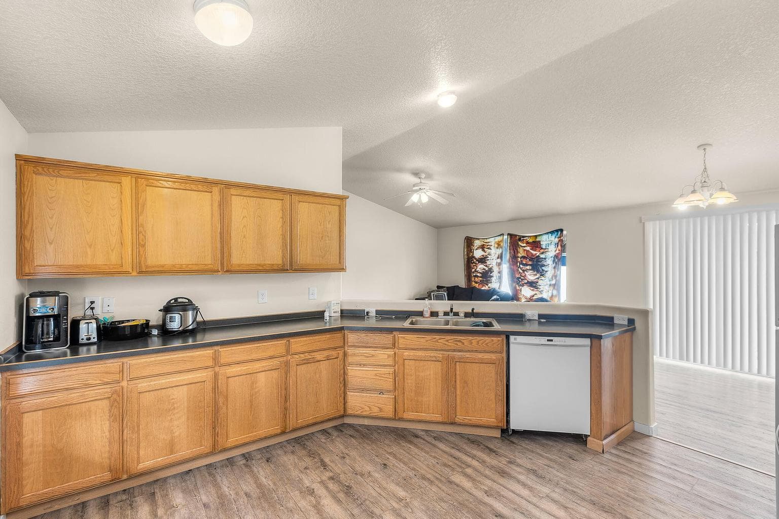 Kitchen 2