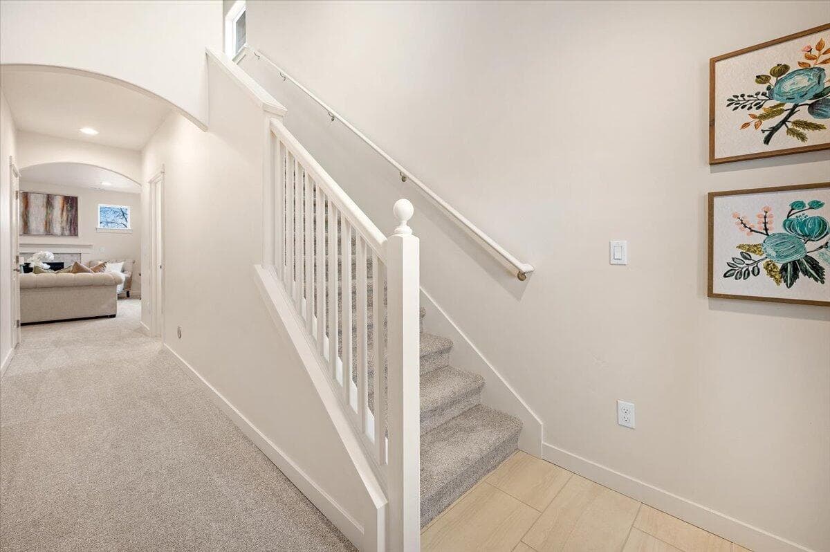 Photo of 659 NW Xavier Avenue 17 of 17